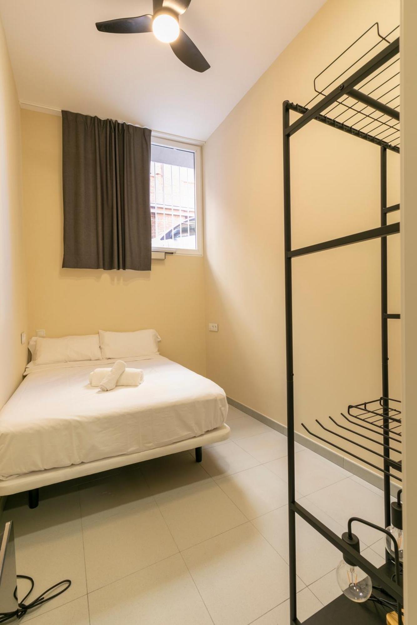 Homeabout Smart Rooms Bravo Murillo - Sin Recepcion Madrid Exterior photo